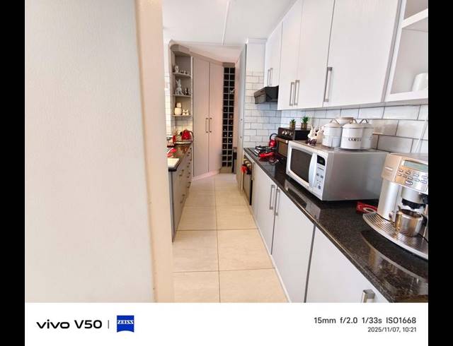 3 BEDROOM HOUSE FOR SALE IN ISLAND VIEW